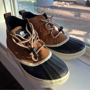 Sorel Kids Brown and Black Boots